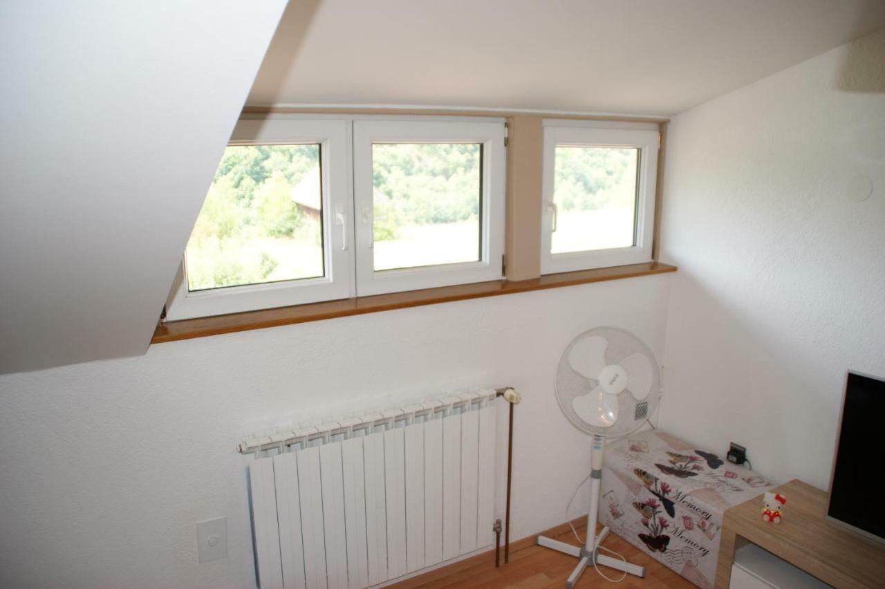 Apartman "Bogut" Slunj Exterior foto